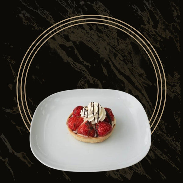 Fresh strawberry tart with a buttery crust and smooth cream filling from 彩票联盟123赛车赛车官方网站 in Birmingham